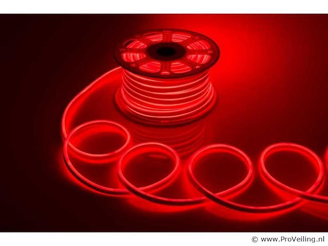 Neon led strip 50m – 8w/m – rood – ip65 waterdicht (x2) - afbeelding 1 van  4