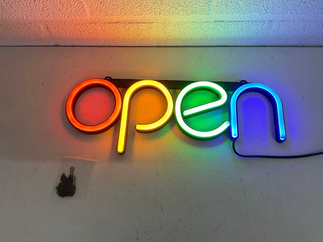Neon open - afbeelding 2 van  4