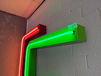 Neon verlichting - afbeelding 2 van  2