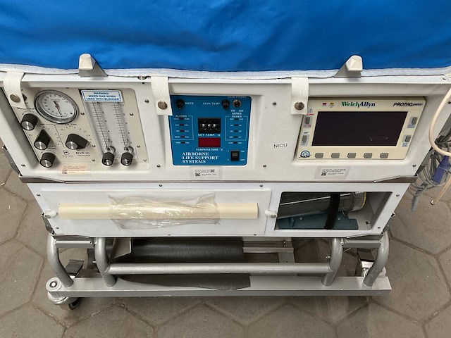 Neonatale transportincubator - afbeelding 6 van  6