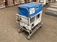 Neonatale transportincubator - afbeelding 3 van  7