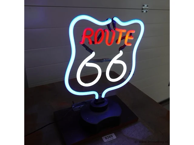 Neonreclame route 66 - afbeelding 2 van  8