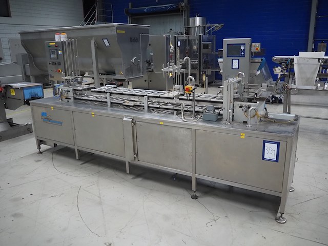 Nesbad industries ltd - afbeelding 1 van  18