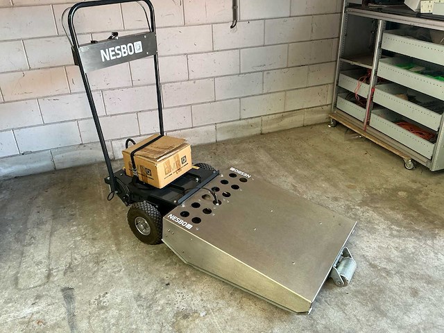 Nesbo gf 600 e onkruidbrander - afbeelding 1 van  12