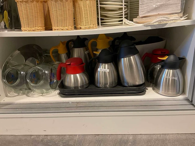 Nescafe en mike koffiezetapparaat (2x) - afbeelding 2 van  10