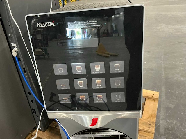 Nescafé koffieautomaat incl. meubel + waterchiller - afbeelding 14 van  15
