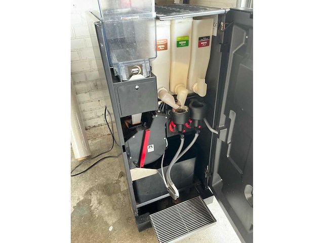 Nescafé vista espresso 4ea meerkeuze koffieautomaat - afbeelding 4 van  5