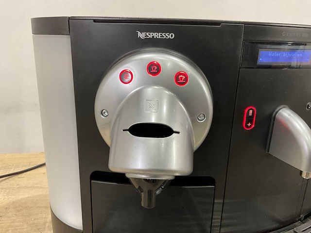 Nespresso - gemini 200 - koffiemachine - afbeelding 6 van  8