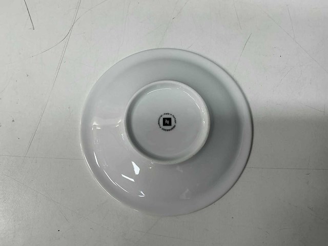 Nespresso - large - koffie- en espressomachines (30x) - afbeelding 5 van  7
