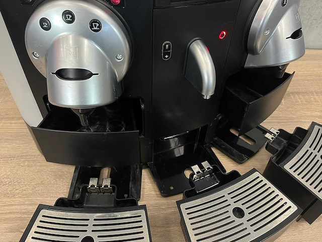 Nespresso gemini 200 - professionele koffiemachine - afbeelding 13 van  14