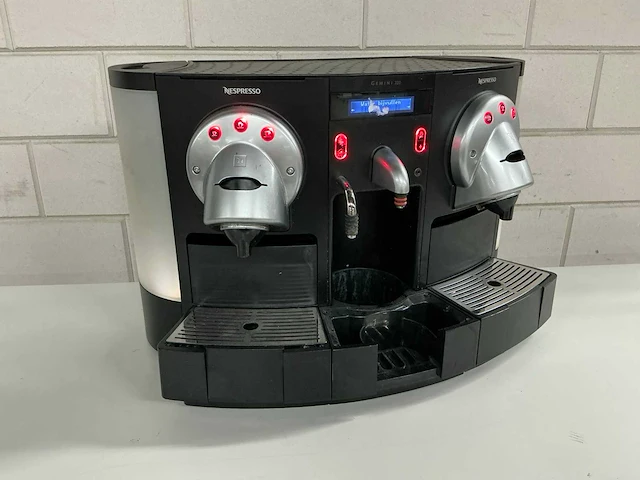 Nespresso gemini 220 koffiemachine - afbeelding 1 van  7
