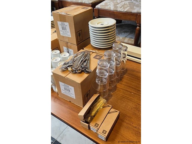 Nespresso kopjes - 72 stuks & theeglazen - 11 stuks - afbeelding 3 van  3