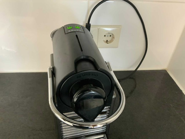 Nespresso krups xn304 koffiemachine - afbeelding 3 van  5