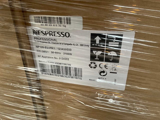 Nespresso momento 120 - 232 np120 koffiemachine - afbeelding 3 van  3