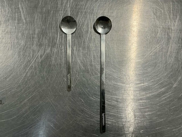 Nespresso partij kop & schotels - afbeelding 9 van  10