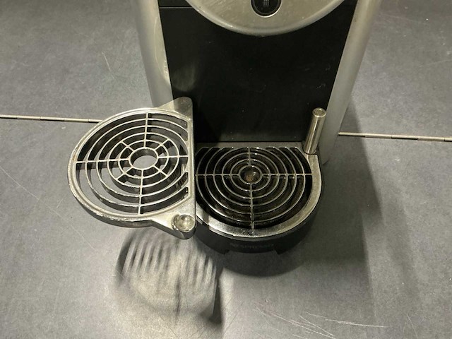 Nespresso zenius koffie- & espressomachines (2x) - afbeelding 6 van  7