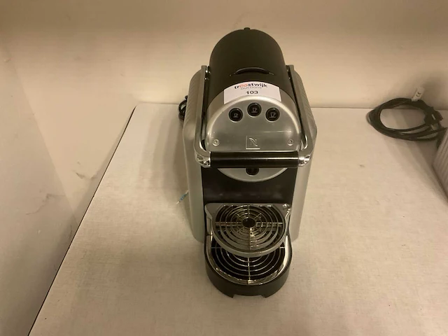 Nespresso zenius koffiezetapparaat - afbeelding 2 van  4