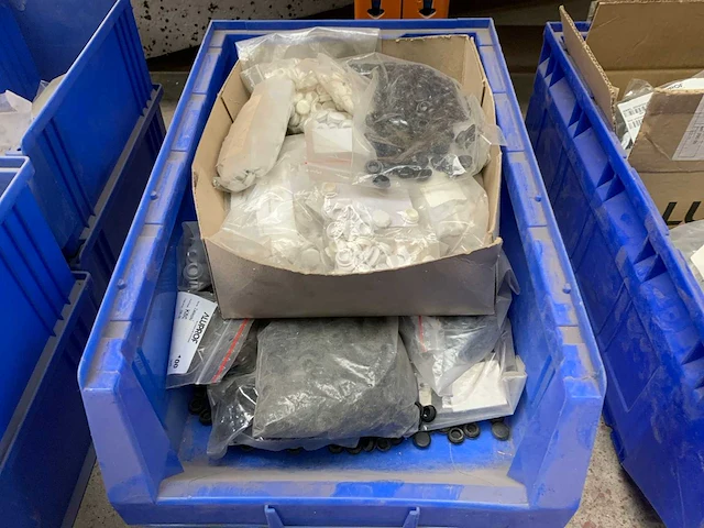 Nestinox, aluprof partij bevestigingsmateriaal - afbeelding 4 van  19