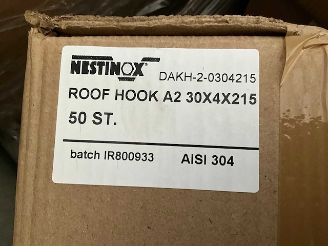 Nestinox dakhaak 30x4x215 (550x) - afbeelding 5 van  5