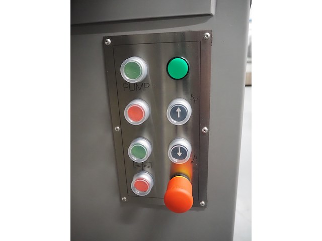 Nesto - afbeelding 3 van  13