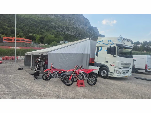 Netam-fruehauf hospitality crosstrailer motorsport oplegger of-60-53 - afbeelding 23 van  27