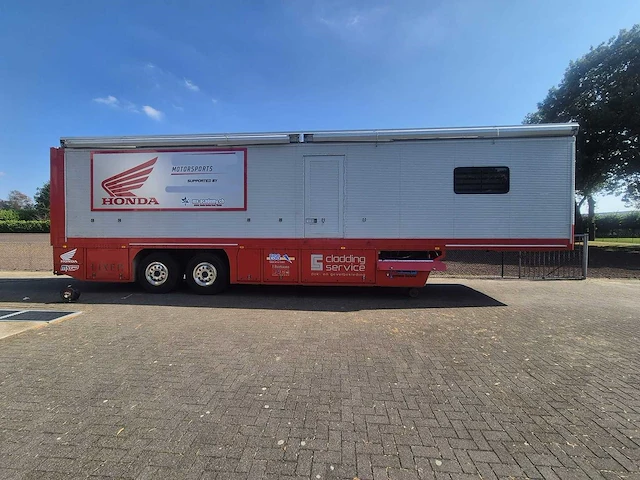 Netam-fruehauf hospitality crosstrailer motorsport oplegger of-60-53 - afbeelding 24 van  27
