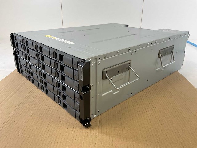 Netapp (d54346/naj-0801), 21x 3tb hdd (wd3000fyyz) - 1x 3tb hdd (st3000nm0033) network attached storage - afbeelding 7 van  12