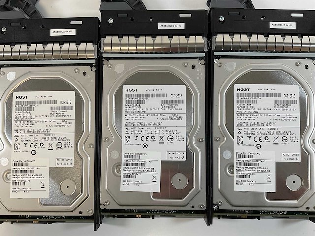 Netapp (d54346/naj-0801), 22x 3tb hdd(yhheyw4a) - 1x 3tb hdd(yxg8jujg) network attached storage - afbeelding 11 van  11
