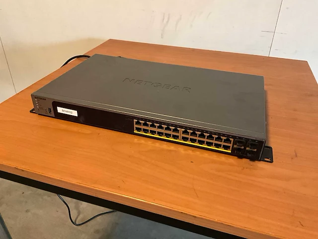 Netgear - gs728tpv3 - switch - afbeelding 2 van  6