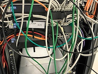 Netgear 19" switch (2x) - afbeelding 1 van  4