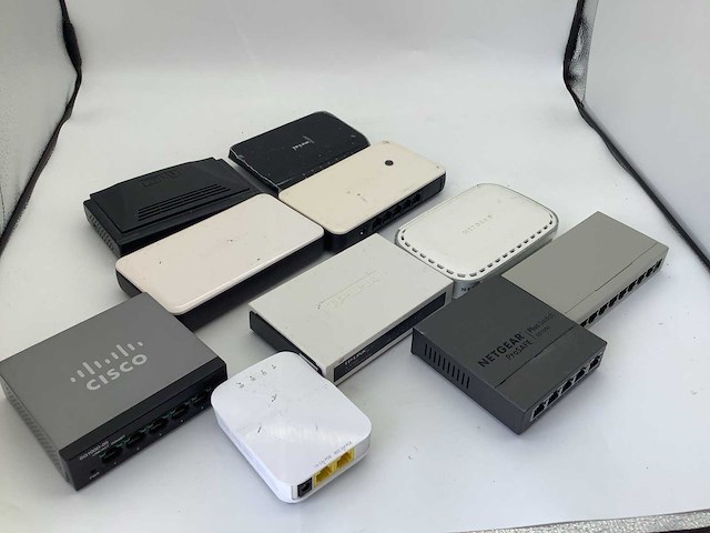 Netgear enz. wifi, router & switch (10x) - afbeelding 3 van  5