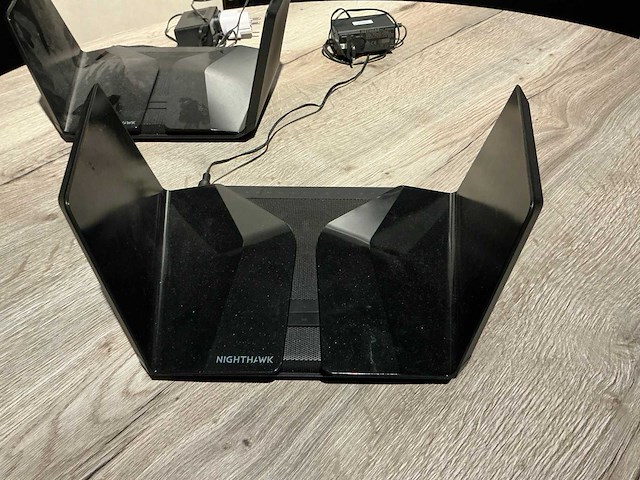 Netgear nighthawk axe11000 router (2x) - afbeelding 3 van  4