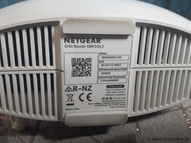Netgear orbi mesh wifi-apparaten o.a. satelite & router rbr50v2 - 3 stuks - afbeelding 2 van  4