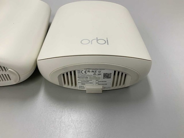 Netgear orbi satellite rbs350 & rbs20 (2x) - afbeelding 3 van  4