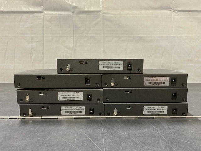 Netgear prosafe 8-port gigabit ethernet smart switch gs108t-200nas (7x) - afbeelding 3 van  5