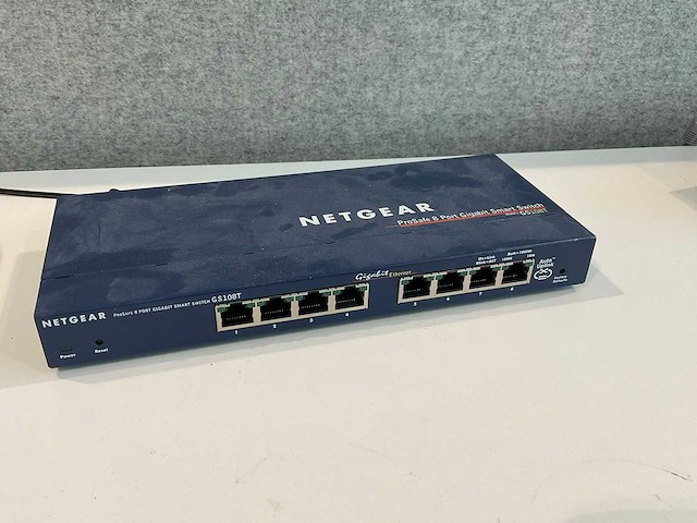 Netgear prosafe 8 switch - afbeelding 1 van  1