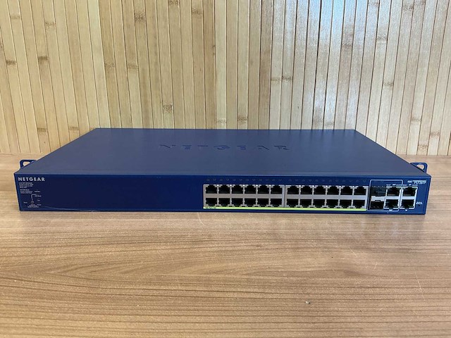 Netgear | prosafe | fs728tp | netwerk schakelaar - afbeelding 1 van  6