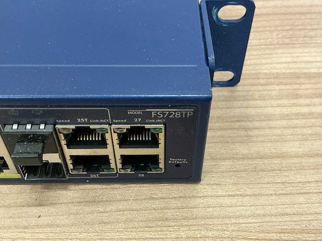 Netgear | prosafe | fs728tp | netwerk schakelaar - afbeelding 4 van  6