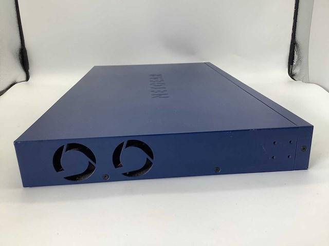 Netgear prosafe fs728tp v2 28 ports power over ethernet switch - afbeelding 6 van  6