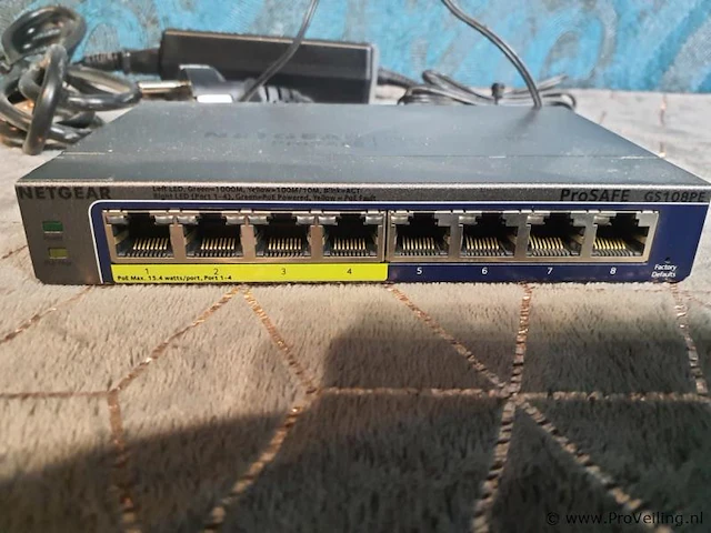 Netgear prosafe plus gigabit switch met poe gs108pev3 - afbeelding 2 van  3
