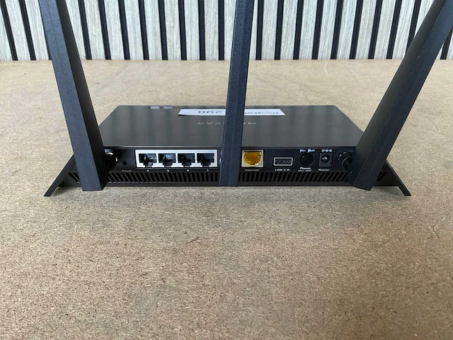 Netgear r7000 (ac1900) router - afbeelding 3 van  4