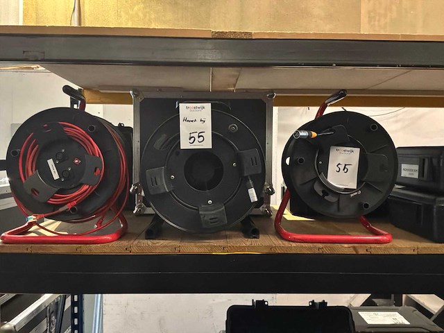 Netwerkkabel op haspel. (3x) - afbeelding 2 van  3