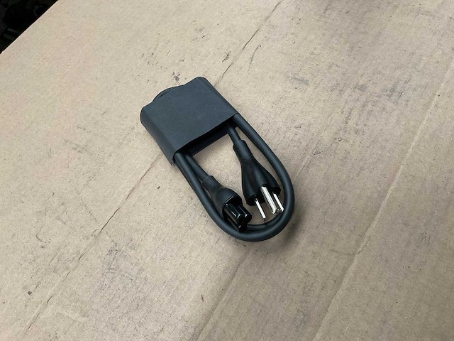 Network cable (132x) - afbeelding 1 van  4