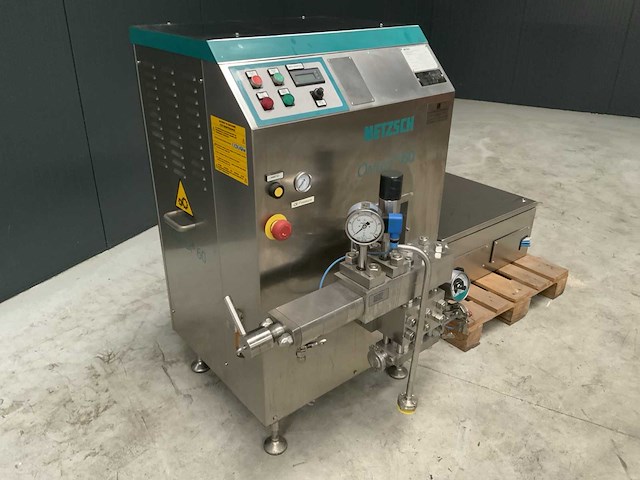 Netzsch omega 6 homogenisator - afbeelding 3 van  9