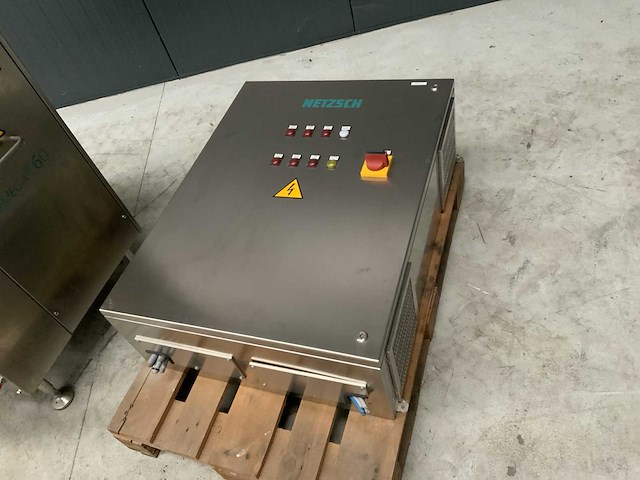 Netzsch omega 6 homogenisator - afbeelding 5 van  9