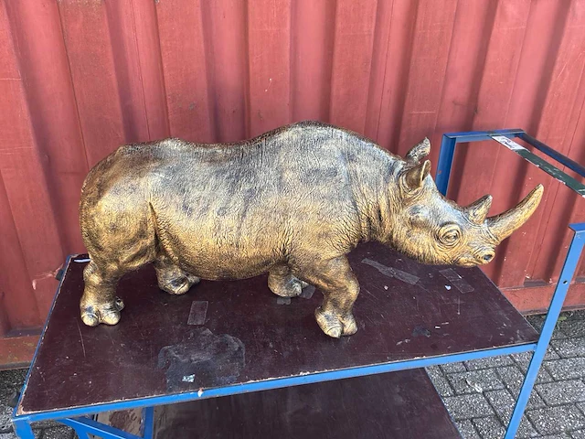 Neushoorn collectible beeld - afbeelding 4 van  4