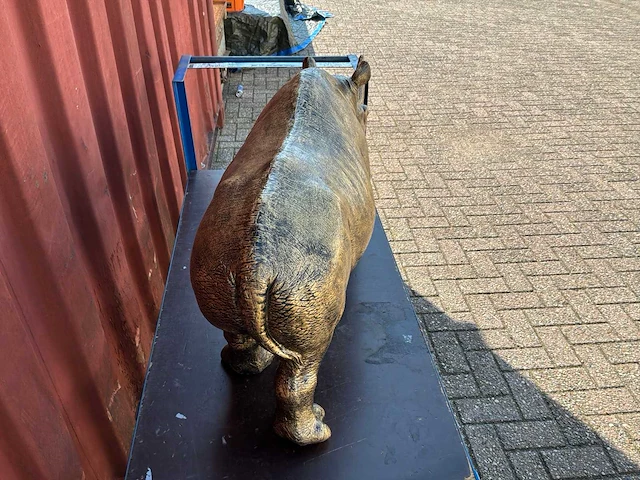 Neushoorn collectible beeld - afbeelding 2 van  4