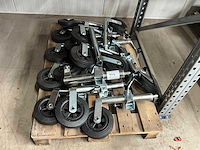 Neuswiel (16x) - afbeelding 1 van  4