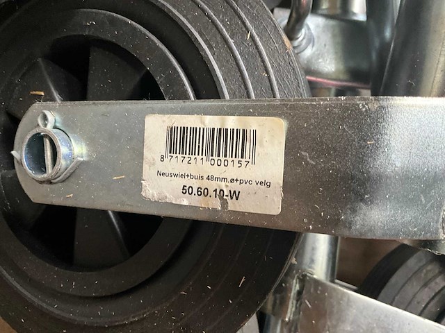 Neuswiel (16x) - afbeelding 4 van  4