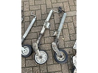 Neuswiel (5x) - afbeelding 3 van  4